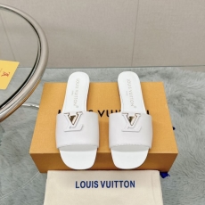 Louis Vuitton Slippers